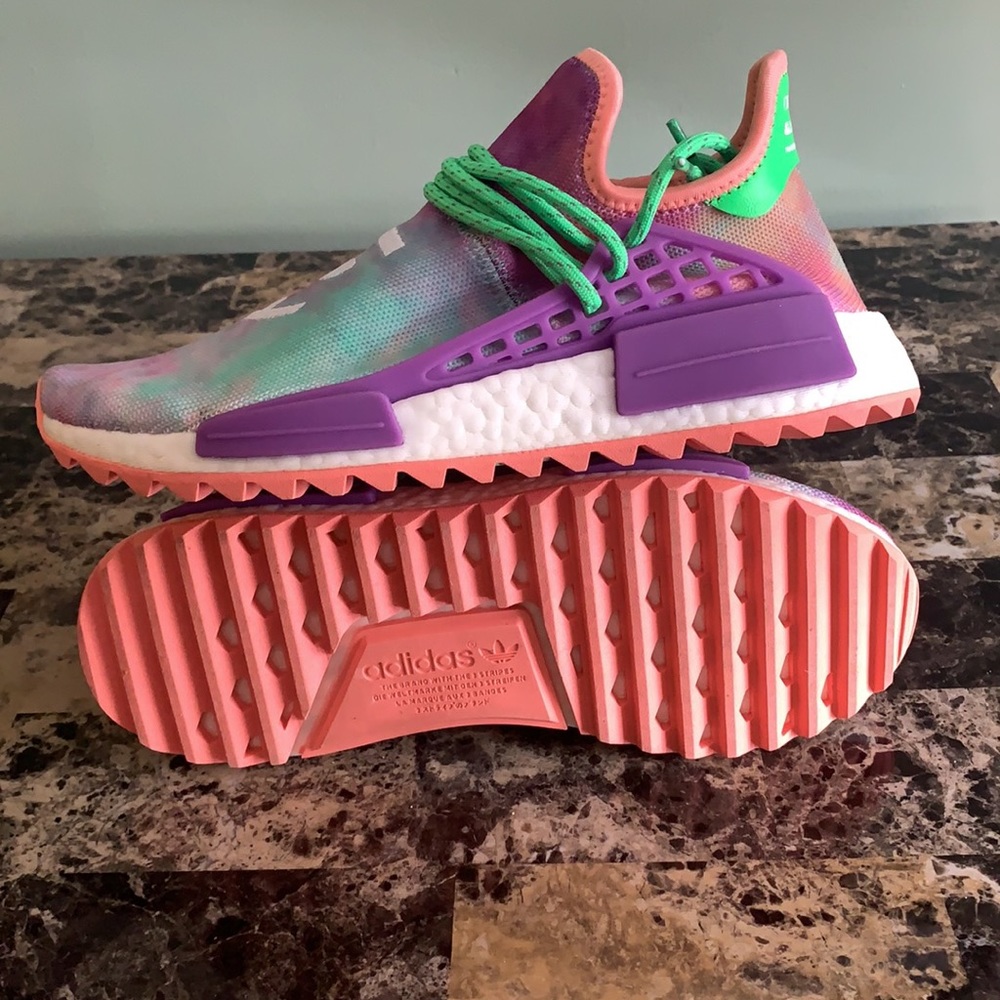 Pharrell x adidas nmd “Holi festival” - Picture 2 of 6